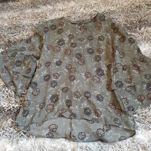 Massini olive green shirt size S